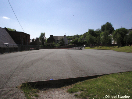 Picture of a schoolyard